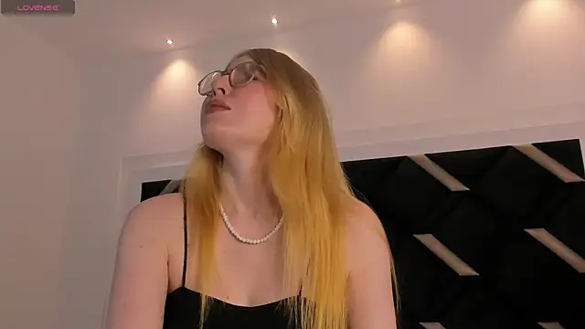 Alexa Handler online show from March 28, 2026, 7:46 pm