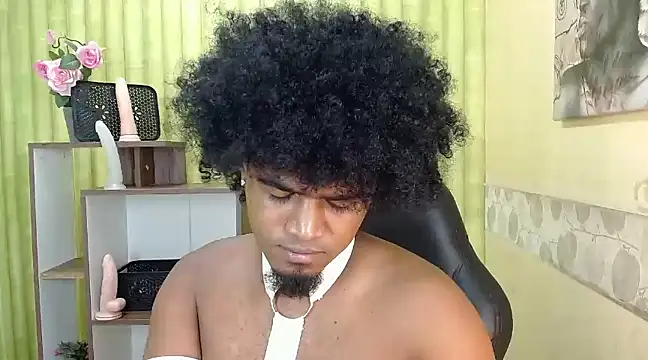 Snapshot of JaicobRuneer chatting on March 20, 2025, 7:47 am JaicobRuneer online show from March 20, 2025, 7:47 am