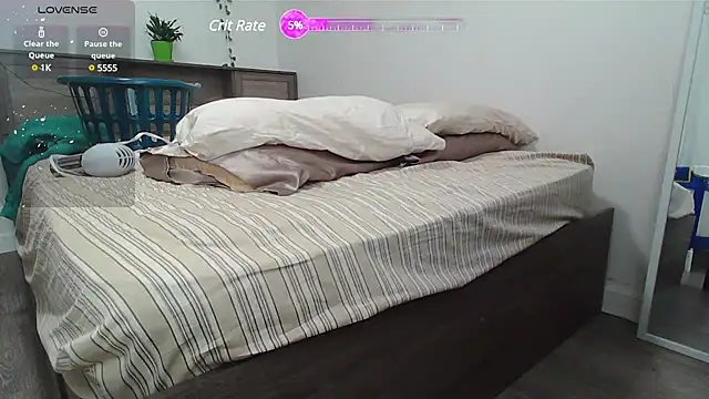 Kittyymaze1 online show from February 23, 2025, 4:02 pm