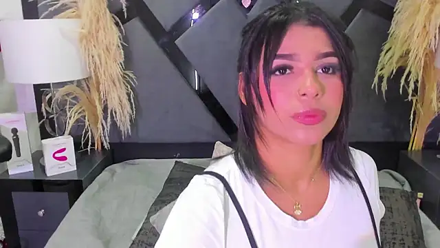 TiaraRosse online show from January 10, 2026, 3:30 am