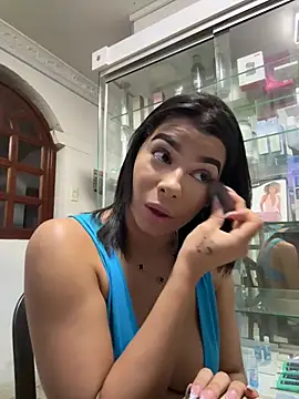Snapshot of TiaraRosse chatting on April 23, 2026, 12:15 pm TiaraRosse online show from April 23, 2026, 12:15 pm