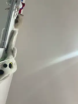 Cafeziitha02 online show from November 25, 2025, 8:31 pm