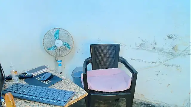 Oh Tique online show from February 24, 2026, 2:09 am