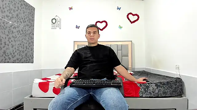 simookeler online show from October 5, 2025, 11:08 am