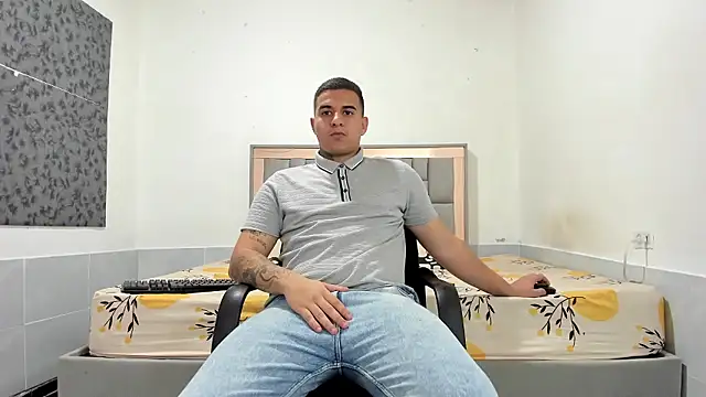 simookeler online show from January 14, 2026, 11:20 pm