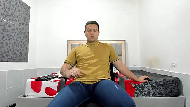 simookeler online show from February 8, 2026, 6:00 pm