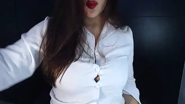 AdharaLujan online show from December 3, 2025, 3:10 pm