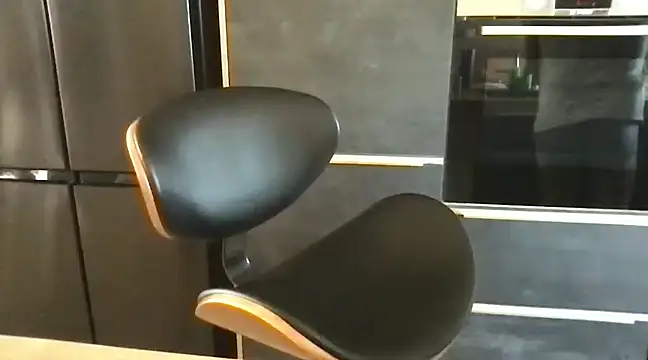 Snapshot of unconnudu21000 chatting on January 13, 2025, 1:06 pm unconnudu21000 online show from January 13, 2025, 1:06 pm