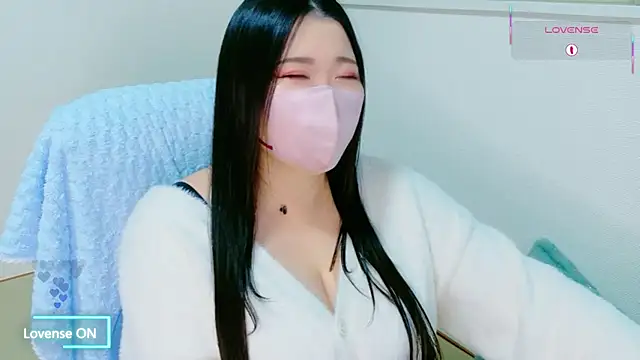 Snapshot of yukinko_o_ chatting on January 11, 2026, 12:10 pm yukinko o online show from January 11, 2026, 12:10 pm