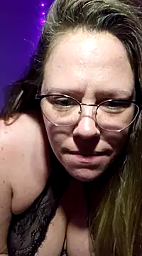 Snapshot of MissyLovexxx chatting on December 4, 2024, 11:13 pm MissyLovexxx online show from December 4, 2024, 11:13 pm