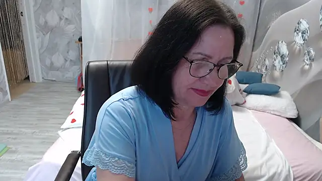 OlgaHottie online show from May 23, 2026, 11:31 pm