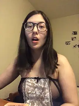 Snapshot of Prudie_Gabriella chatting on December 23, 2024, 4:39 pm Prudie Gabriella online show from December 23, 2024, 4:39 pm