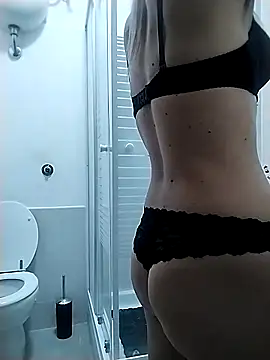 porcedda38 online show from February 17, 2025, 5:14 am