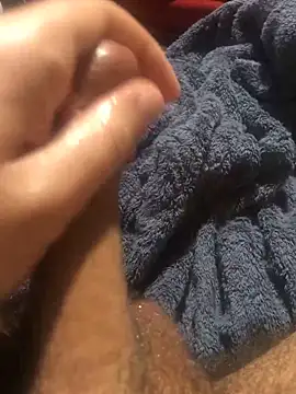 Snapshot of darksmoke011 chatting on January 24, 2025, 2:39 am darksmoke011 online show from January 24, 2025, 2:39 am