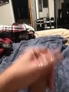 Snapshot of darksmoke011 chatting on February 14, 2026, 1:57 am darksmoke011 online show from February 14, 2026, 1:57 am