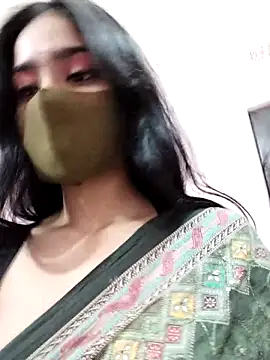 Arisha- online show from November 24, 2025, 1:22 pm