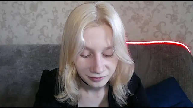 EnigmaSee online show from September 22, 2025, 2:02 am