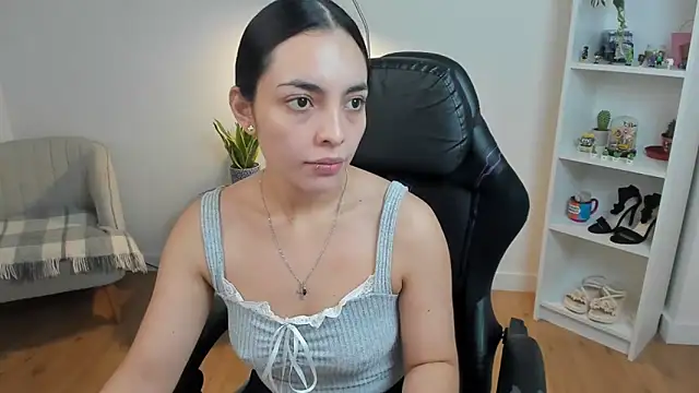  BellaEvans  online show from February 13, 2026, 5:58 am