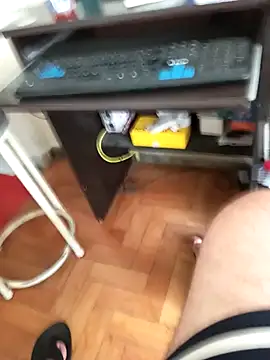 Snapshot of lobomisterioso13 chatting on December 16, 2024, 4:49 pm lobomisterioso13 online show from December 16, 2024, 4:49 pm