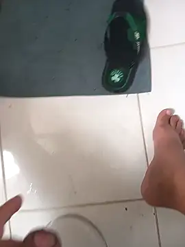 Snapshot of lobomisterioso13 chatting on February 10, 2025, 7:17 pm lobomisterioso13 online show from February 10, 2025, 7:17 pm