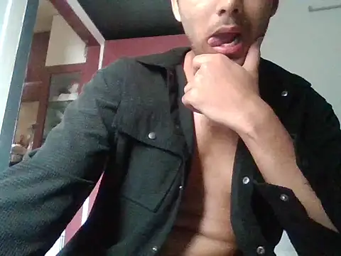 psharmaaa online show from November 1, 2025, 8:38 am