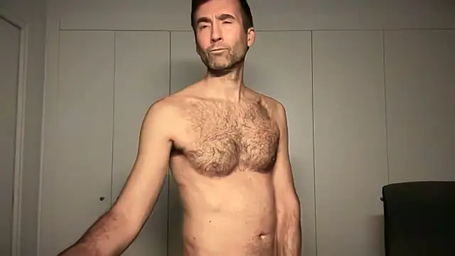 Snapshot of david_spanish chatting on December 26, 2024, 7:16 pm david spanish online show from December 26, 2024, 7:16 pm