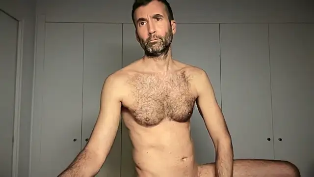 Snapshot of david_spanish chatting on February 19, 2025, 6:43 pm david spanish online show from February 19, 2025, 6:43 pm