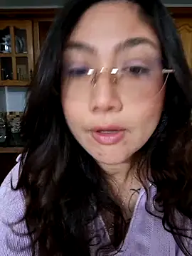 Mia Ruiz online show from October 23, 2025, 2:11 am