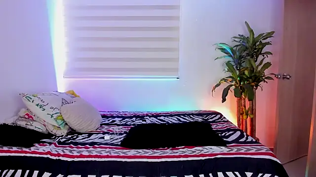 aldrinwhite online show from October 28, 2025, 3:58 pm