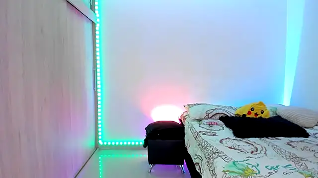 aldrinwhite online show from February 3, 2026, 5:40 pm