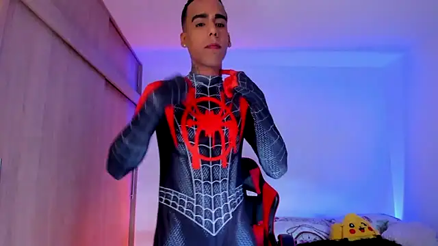 aldrinwhite online show from February 26, 2026, 6:51 pm