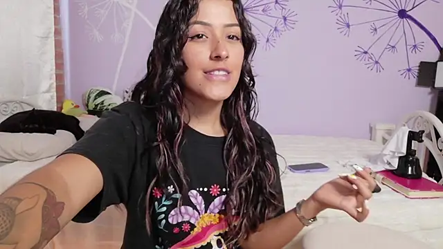 saribelcute online show from March 27, 2026, 8:08 pm