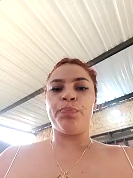 Mommy-Hot online show from December 18, 2025, 12:44 pm