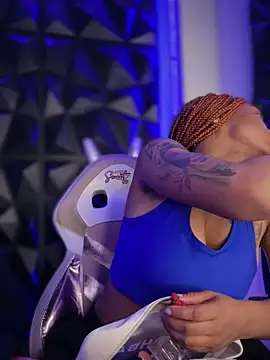 Melany Williams online show from November 30, 2025, 1:15 pm