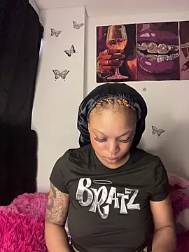 Snapshot of Melany_Williams chatting on May 19, 2026, 2:01 pm Melany Williams online show from May 19, 2026, 2:01 pm