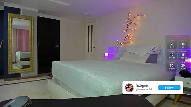 Snapshot of charolbruce_1 chatting on December 3, 2025, 12:36 pm charolbruce 1 online show from December 3, 2025, 12:36 pm