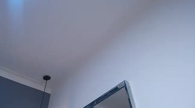 AbigailWilliams  online show from March 6, 2025, 11:14 am