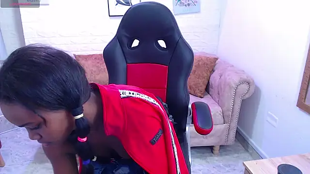 cattalheya online show from November 21, 2025, 12:37 pm