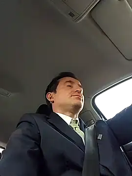 openlegsforyou online show from October 19, 2025, 2:18 pm