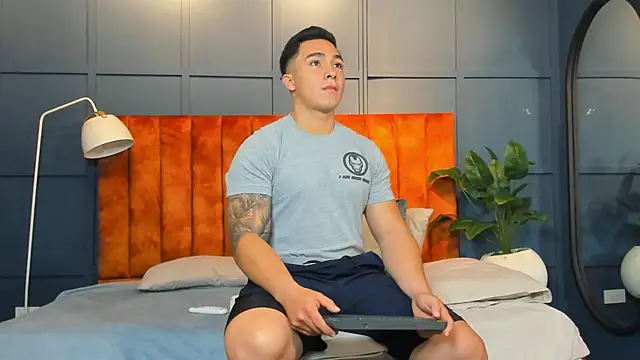 Ryan Hunt online show from February 7, 2025, 12:50 pm