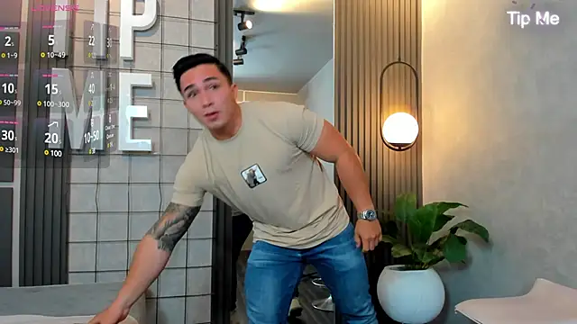 Ryan Hunt online show from February 15, 2025, 4:56 pm