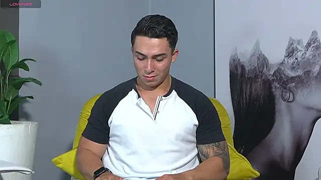 Ryan Hunt online show from September 23, 2025, 6:11 pm