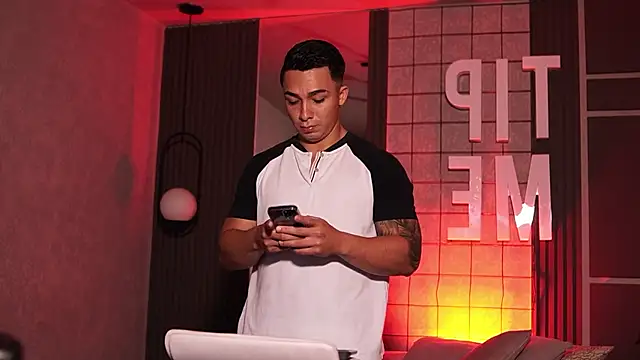 Ryan Hunt online show from January 9, 2026, 12:30 pm