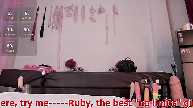RubyEmerald online show from January 18, 2026, 2:59 am