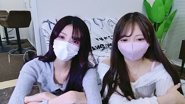 oxo yuna oxo online show from March 21, 2026, 1:48 pm