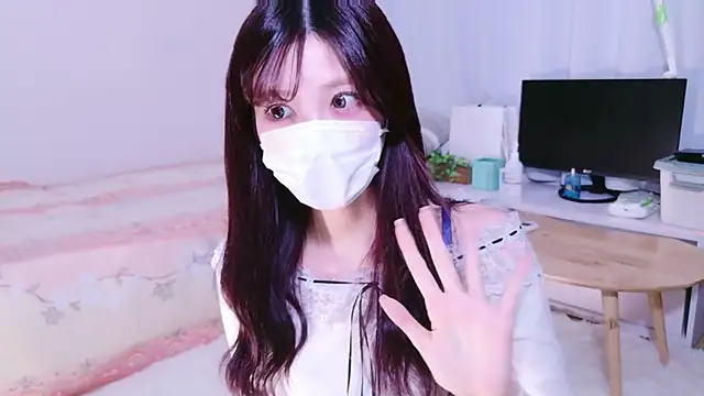 oxo yuna oxo online show from April 21, 2026, 3:50 pm