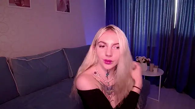 AnneTenet online show from September 17, 2025, 9:22 am