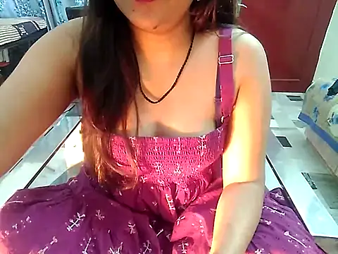 aarushi sharmaa online show from February 17, 2025, 6:53 am