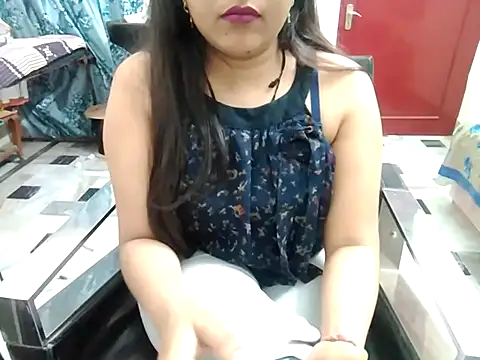 aarushi sharmaa online show from February 20, 2025, 5:29 pm