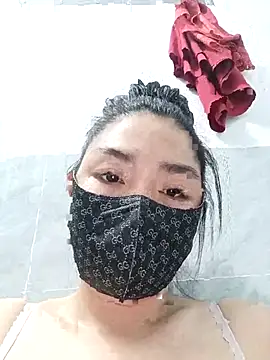 girldam95 online show from December 4, 2025, 12:36 pm